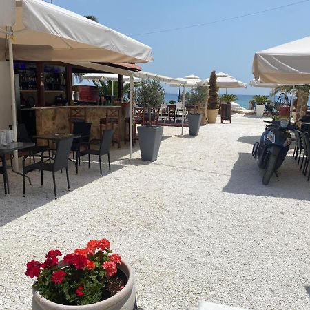 Makriammos Plaisir Rooms المظهر الخارجي الصورة