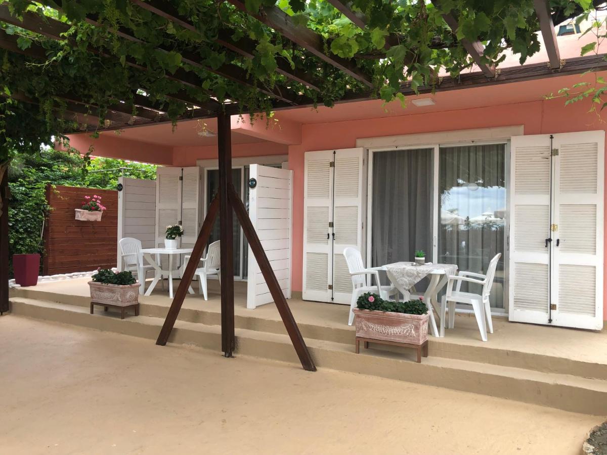 Makriammos Plaisir Rooms المظهر الخارجي الصورة